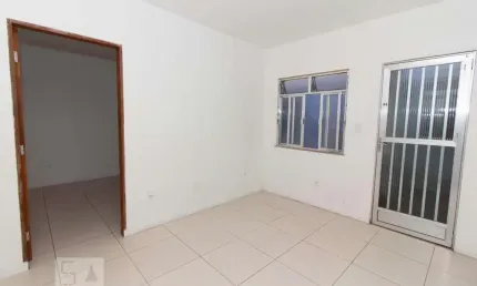 Casa para Venda - Piedade, 1 Quarto,  50 m² - Rio de Janeiro