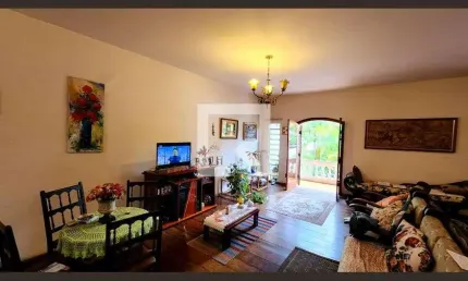 Casa para Venda - Jardim Pacaembu, 3 Quartos,  300 m² - Jundiaí