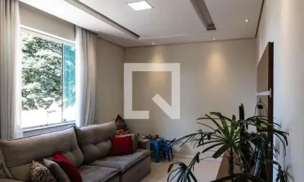 Casa para Venda - João Pinheiro, 3 Quartos,  360 m² - Belo Horizonte