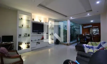 Casa / Sobrado em Condomínio para Venda - Freguesia , 3 Quartos,  350 m² - Rio de Janeiro