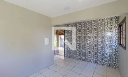 Casa para Venda - Bairro Fátima, 1 Quarto,  36 m² - Canoas