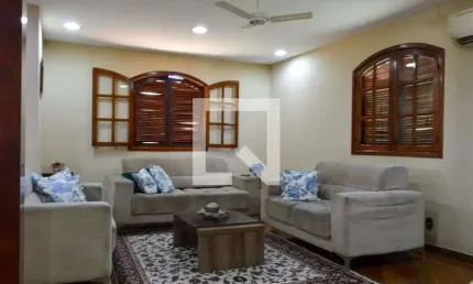 Casa para Venda - Taquara, 4 Quartos,  165 m² - Rio de Janeiro