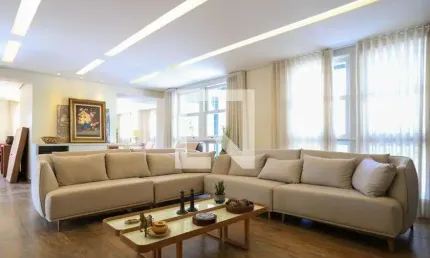 Casa para Venda - São Pedro, 8 Quartos,  640 m² - Belo Horizonte