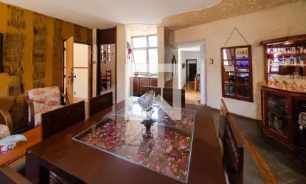 Casa para Venda - Minas Brasil, 7 Quartos,  305 m² - Belo Horizonte