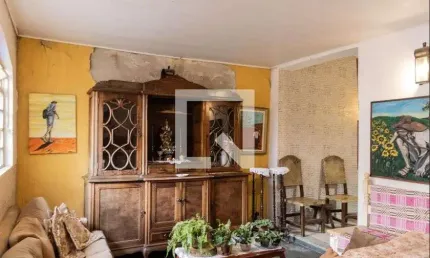 Casa para Venda - Caiçaras, 3 Quartos,  700 m² - Belo Horizonte