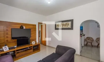 Casa para Venda - Dom Bosco, 2 Quartos,  350 m² - Belo Horizonte