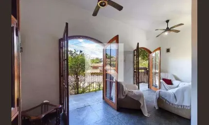 Casa para Venda - Benfica, 4 Quartos,  400 m² - Rio de Janeiro