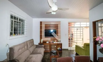 Casa para Venda - Santa Efigênia, 4 Quartos,  430 m² - Belo Horizonte
