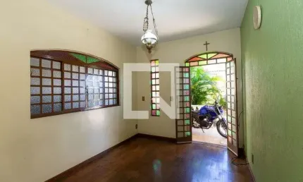 Casa para Venda - Dom Bosco, 6 Quartos,  357 m² - Belo Horizonte