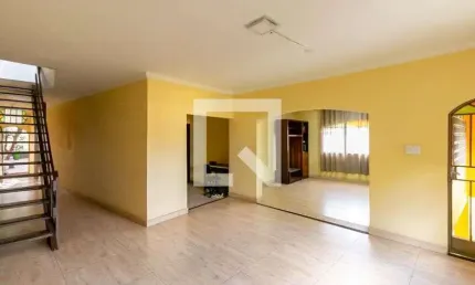 Casa para Venda - Glória, 3 Quartos,  240 m² - Belo Horizonte