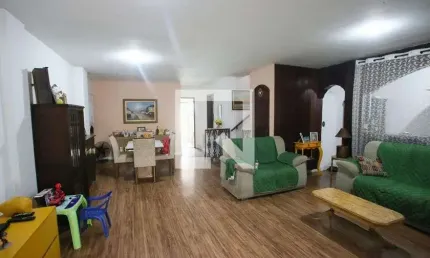 Casa para Venda - Taquara, 7 Quartos,  350 m² - Rio de Janeiro