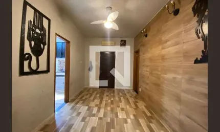 Casa para Venda - Pilares, 2 Quartos,  550 m² - Rio de Janeiro