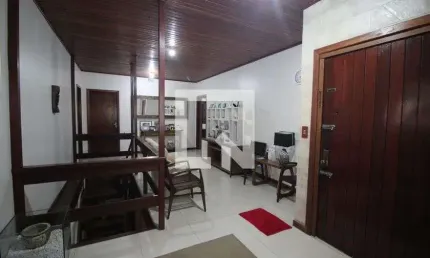 Casa para Venda - Nossa Sra das Graças, 5 Quartos,  180 m² - Canoas