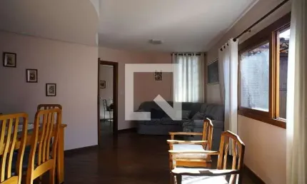 Casa para Venda - Chácara das Pedras , 2 Quartos,  350 m² - Porto Alegre