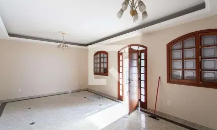 Casa para Venda - Céu Azul, 4 Quartos,  600 m² - Belo Horizonte
