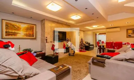 Casa para Venda - Cavalhada, 3 Quartos,  210 m² - Porto Alegre