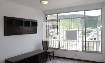 Apartamento para Venda - Olaria, 2 Quartos,  75 m² - Rio de Janeiro