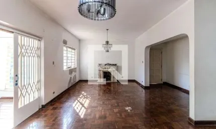 Casa para Venda - Pacaembu, 3 Quartos,  477 m² - São Paulo