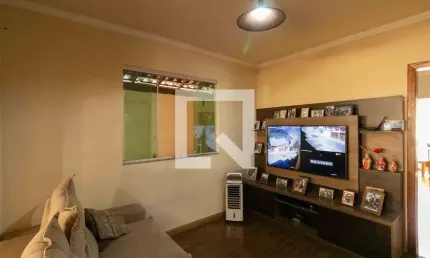 Casa para Venda - Céu Azul, 4 Quartos,  550 m² - Belo Horizonte