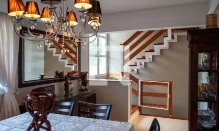 Casa / sobrado em condomínio para venda - teresópolis, 3 quartos,  240 m² - porto alegre