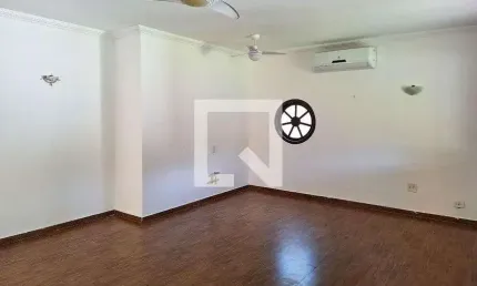 Casa para Venda - Piratininga, 2 Quartos,  360 m² - Niterói