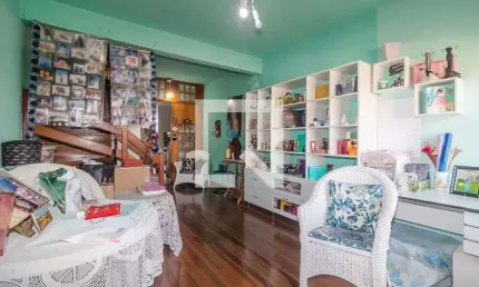 Casa para Venda - Partenon, 3 Quartos,  420 m² - Porto Alegre