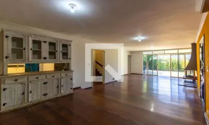 Casa para Venda - Vila Madalena, 5 Quartos,  150 m² - São Paulo