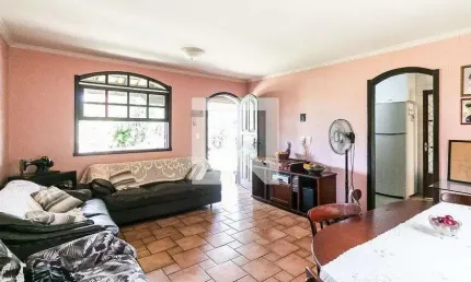 Casa para Venda - Garças, 3 Quartos,  190 m² - Belo Horizonte