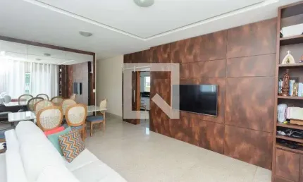 Casa para Venda - Diamante, 3 Quartos,  600 m² - Belo Horizonte