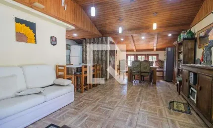 Casa para Venda - Nonoai, 6 Quartos,  100 m² - Porto Alegre