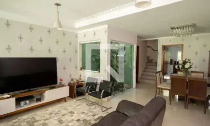 Casa para Venda - Nova Petrópolis, 3 Quartos,  209 m² - São Bernardo do Campo