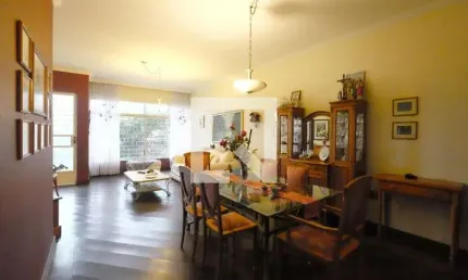 Casa para Venda - Três Figueiras, 3 Quartos,  227 m² - Porto Alegre