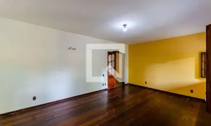 Casa para Venda - Cantagalo, 3 Quartos,  450 m² - Niterói