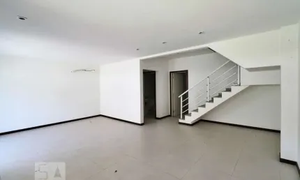 Casa / Sobrado em Condomínio para Venda - Vargem Grande, 3 Quartos,  180 m² - Rio de Janeiro