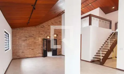 Casa para Venda - Trevo, 3 Quartos,  600 m² - Belo Horizonte