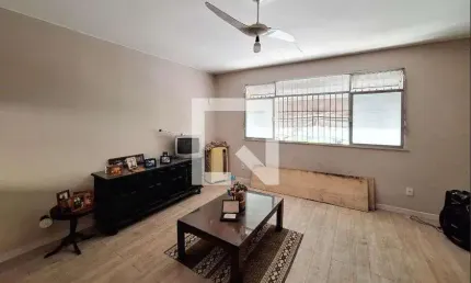 Casa para Venda - Santa Rosa , 1 Quarto,  98 m² - Niterói