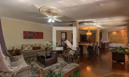 Casa para Venda - Santa Mônica, 3 Quartos,  492 m² - Belo Horizonte