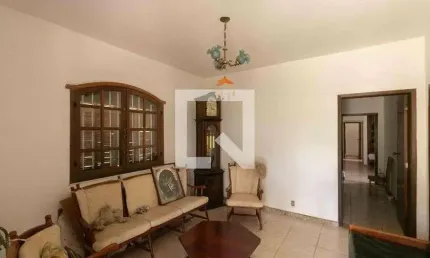 Casa para Venda - Trevo, 3 Quartos,  150 m² - Belo Horizonte