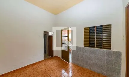 Casa para Venda - Jardim América, 2 Quartos,  200 m² - Belo Horizonte