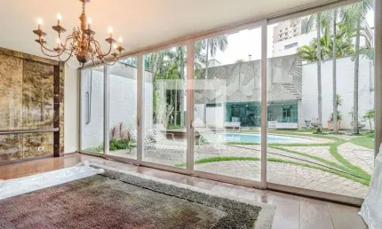Casa para Venda - Vila Madalena, 4 Quartos,  700 m² - São Paulo