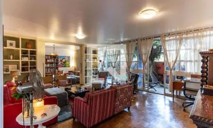 Casa para Venda - Pacaembu, 4 Quartos,  469 m² - São Paulo