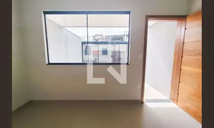 Casa para Venda - Ipiranga, 2 Quartos,  77 m² - Belo Horizonte