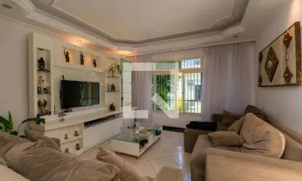 Casa para Venda - Vila Santa Clara, 5 Quartos,  310 m² - São Paulo