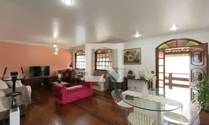 Casa para Venda - São Luíz, 4 Quartos,  340 m² - Belo Horizonte