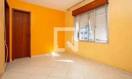 Apartamento para Venda - Vila Ipiranga, 1 Quarto,  29 m² - Porto Alegre