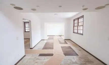 Casa para Venda - Castelo, 6 Quartos,  300 m² - Belo Horizonte