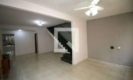 Casa para Venda - Olaria, 3 Quartos,  165 m² - Rio de Janeiro