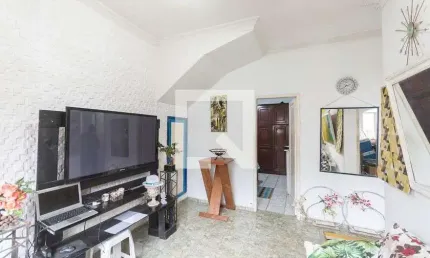 Casa para Venda - Benfica, 2 Quartos,  60 m² - Rio de Janeiro