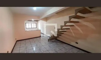 Casa para Venda - São Pedro, 4 Quartos,  232 m² - Osasco