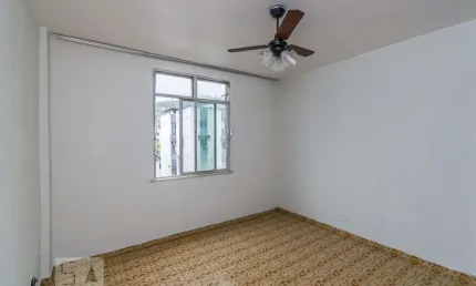 Apartamento para Venda - Olaria, 2 Quartos,  48 m² - Rio de Janeiro